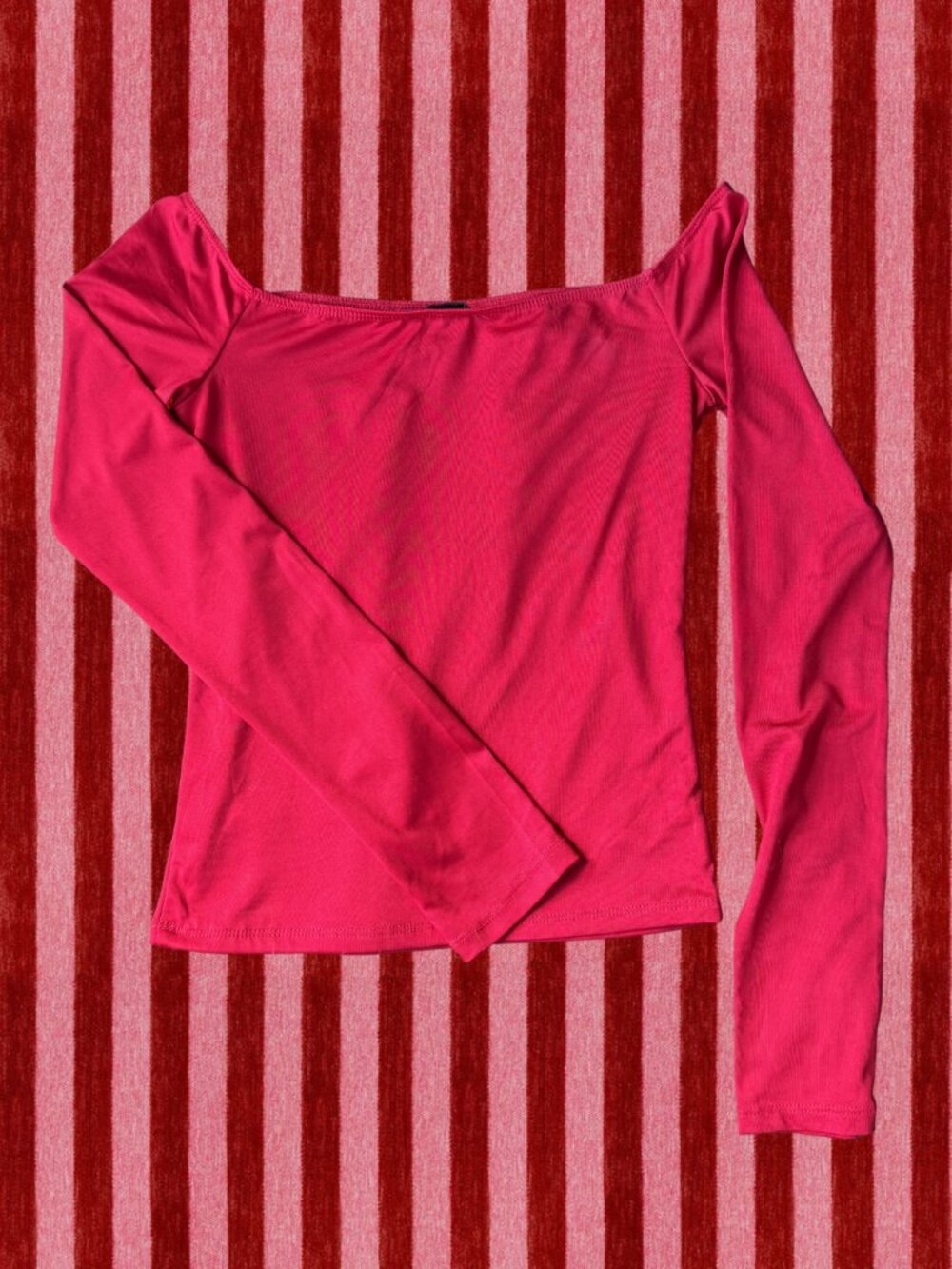Hot Pink Off Shoulder Long Sleeve Top Fitted Y2K Size S